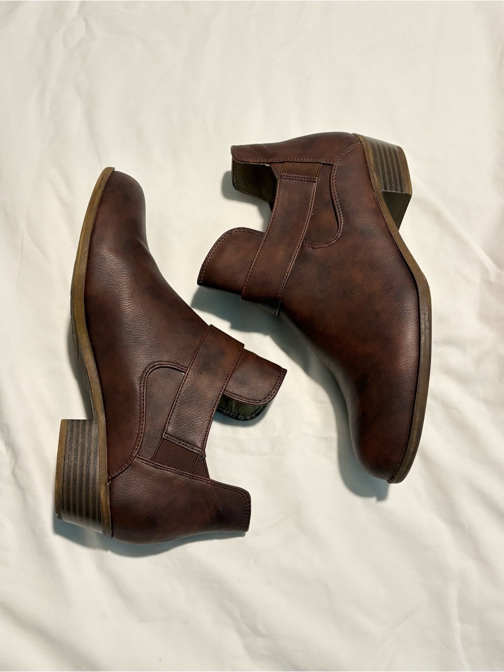 Life Stride Boots Brown Leather Ankle Booties Memory Foam